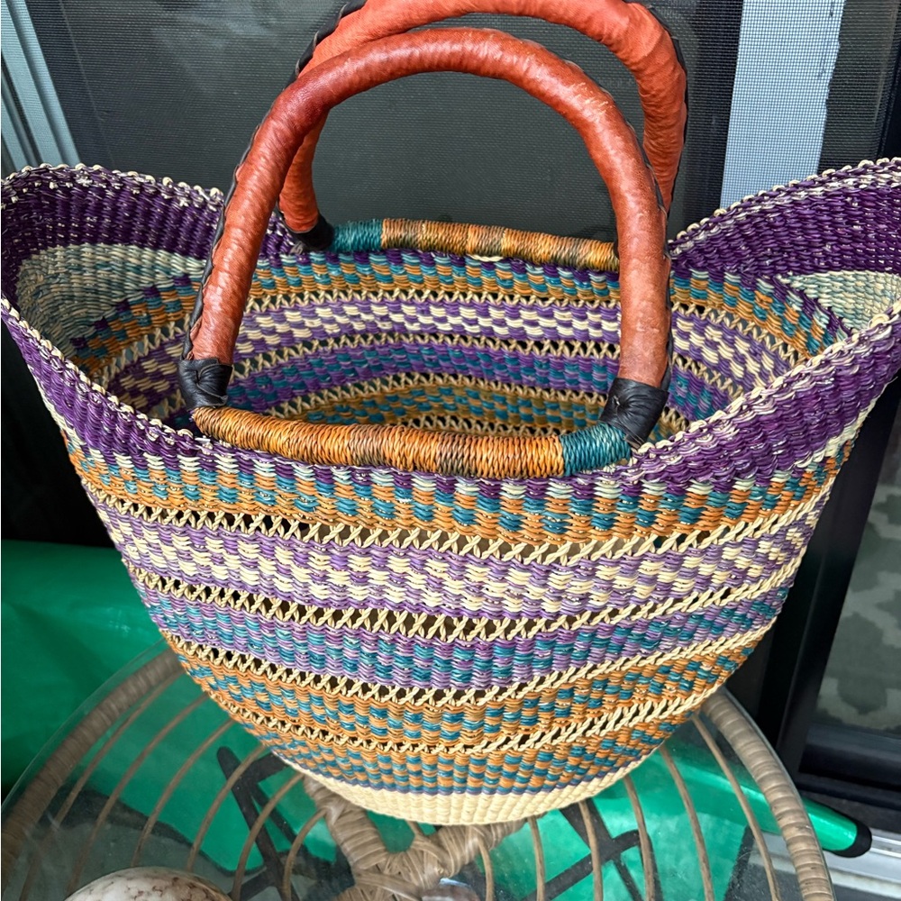 Handwoven Multicolor Straw Tote Bag with Leather Handles